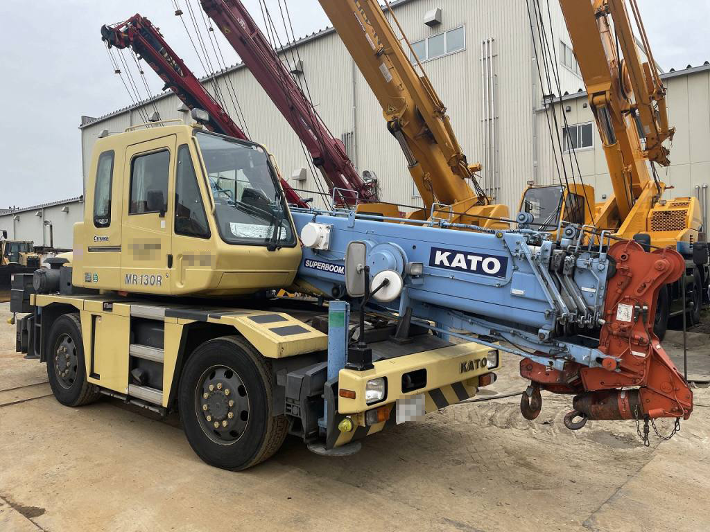 ストック（ラフテレーンクレーン KATO KRM-13H-II MR130R 13トン）｜創 
