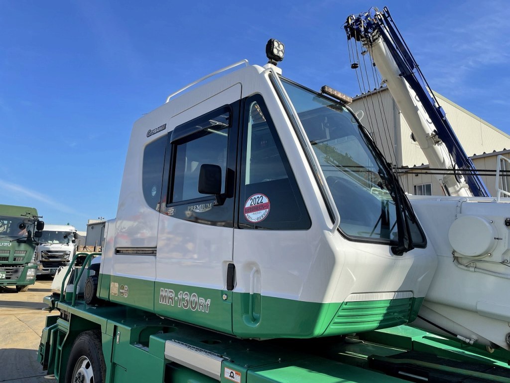 ストック（ラフテレーンクレーン KATO KRM-13H-F MR130Rf 13トン）｜創紀株式会社 公式サイト